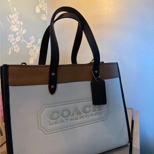 Coach Field Tote 30 in Colorblock